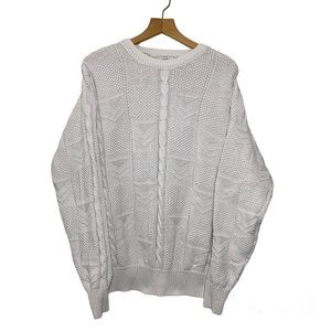 Vintage 417 by Van Heusen, cream colored cable knit sweater. Men’s XL